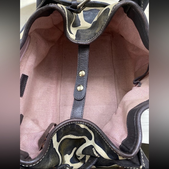 Dooney & Bourke Giraffe Print Belvedere Handbag Satchel Large Gently Used Rare - Picture 8 of 14